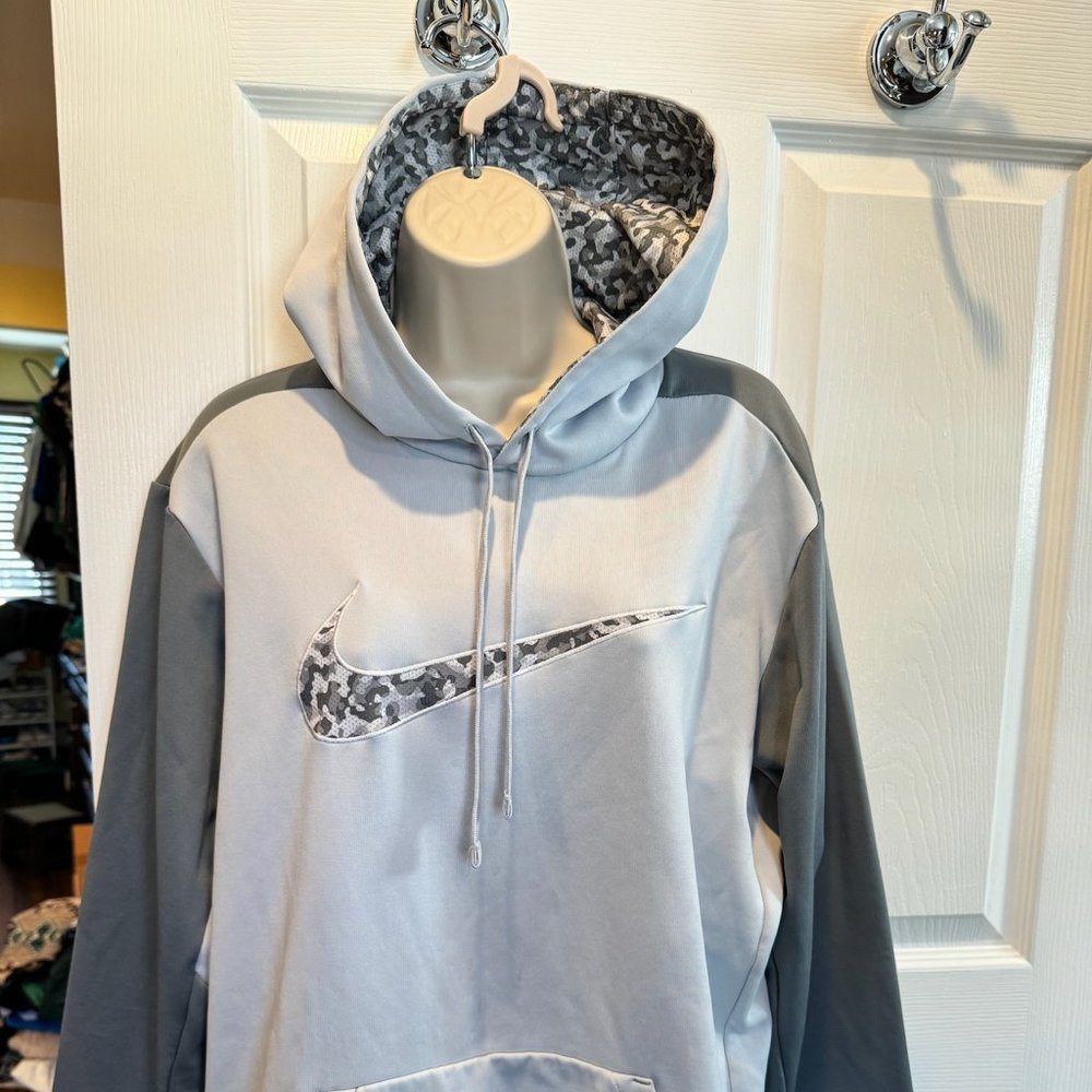 NIKE HOODIE